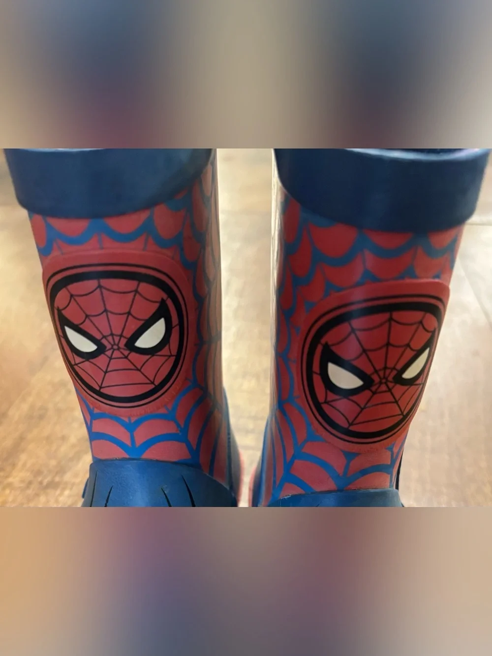 Marvel Spiderman boots for toddlers youth Size 5/6 unisex boy girl
